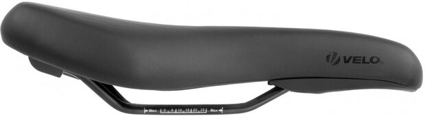 zadel Tour Basic zwart 28 x 18,3 cm