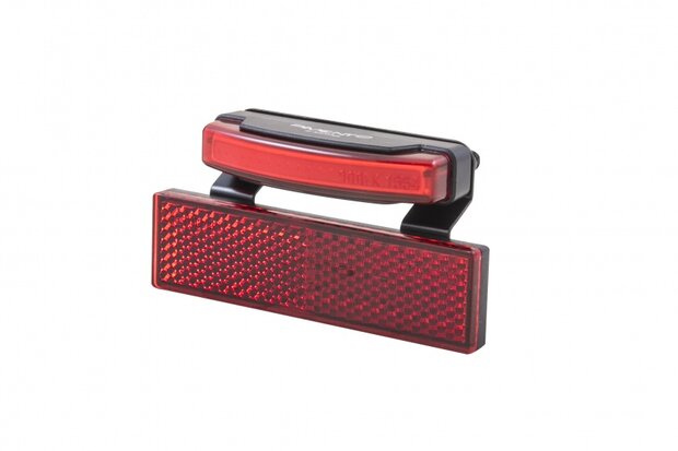 Pimento achterlicht en reflector op dynamo