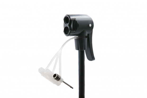 fietspomp M1 58 cm 11 Bar staal zwart