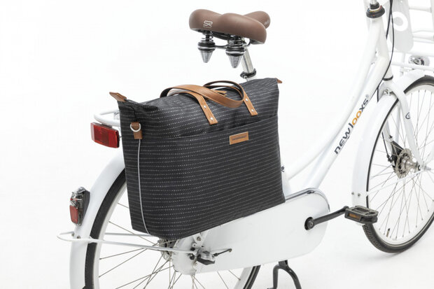 fiets-/schoudertas Tendo Nomi 21 L zwart