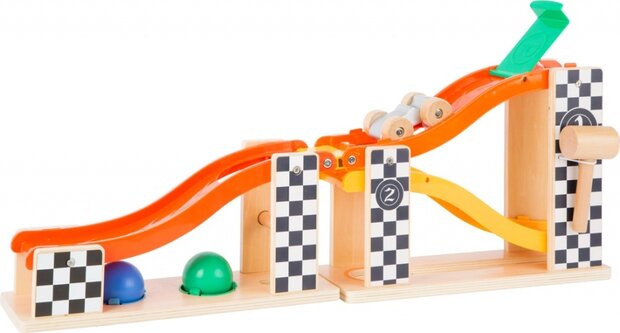 houten hamerbank met racebaan