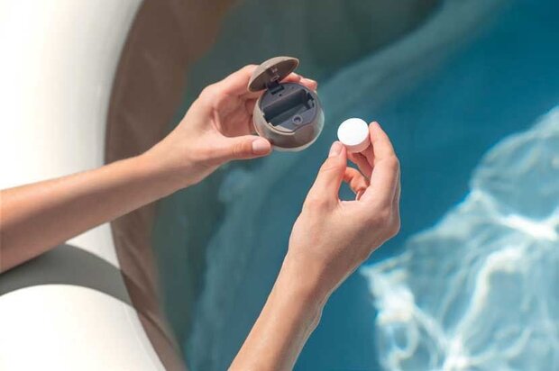 chloordrijver PureSpa Floating Dispenser 10 cm bruin/wit