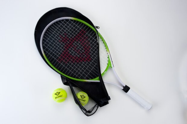 tennisracket 25 inch groen met twee ballen