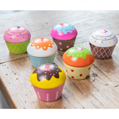 cupcake assortiment junior 13,5 cm hout 7-delig