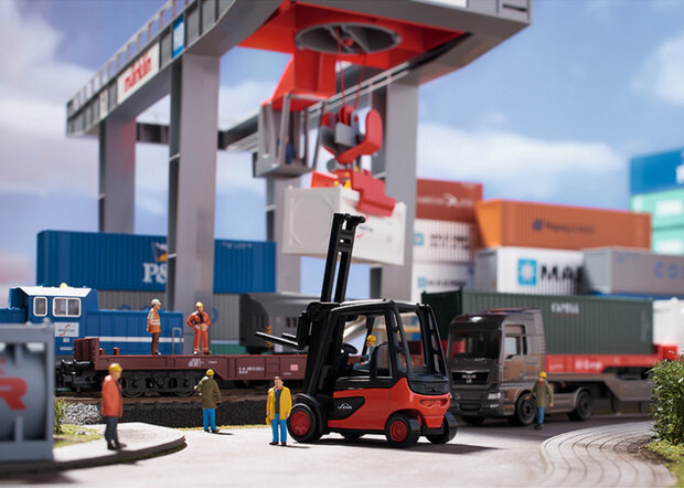 treinset containertrein H0 junior 190 cm 33-delig
