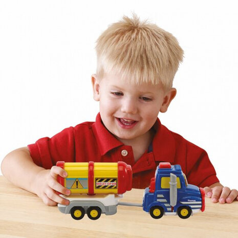 Toet Toet Auto&#039;: Thomas Tankwagen 22,5 cm blauw/geel