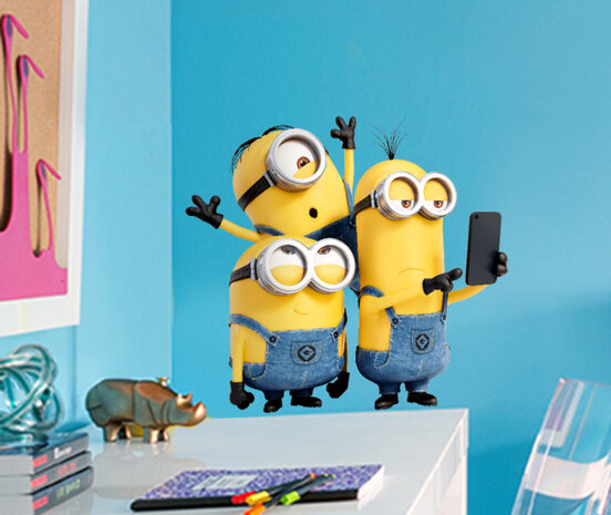 muursticker Minion Selfie &amp; Run junior 50 x 70 cm geel