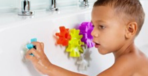 badspeelgoed radertjes junior 9,5 cm rubber 5 stuks