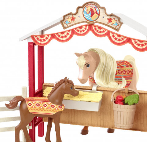 speelset Stable Sweeties 20 cm junior 13-delig