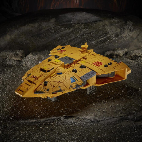 transformer Titan Class junior 48 cm geel