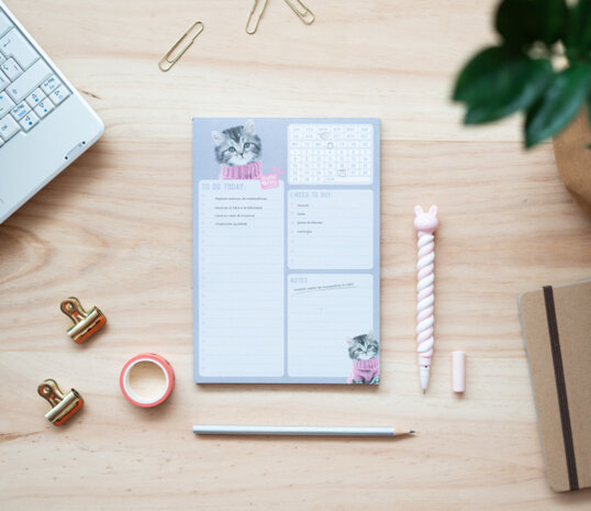 familieplanner Studio Pets A5 papier roze 54 vellen