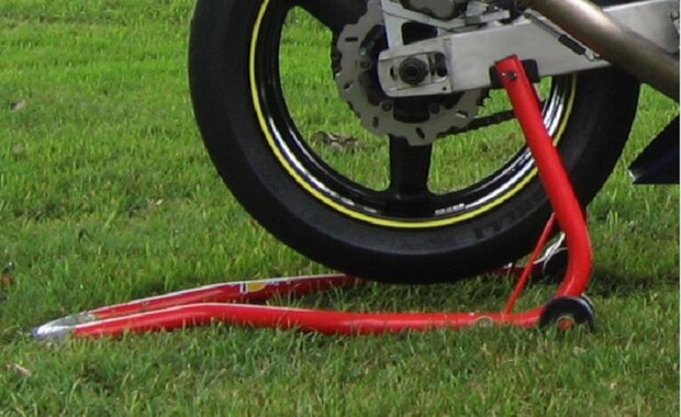 motorstandaard 66 cm rood