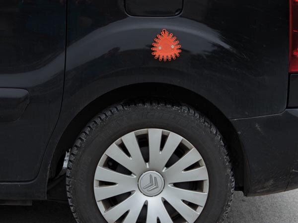 flitslicht led 11,2 x 10,2 cm rubber oranje/zilver