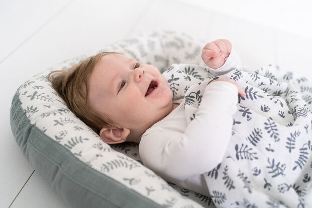 babynest Oragnic Botanic junior katoen grijs/wit