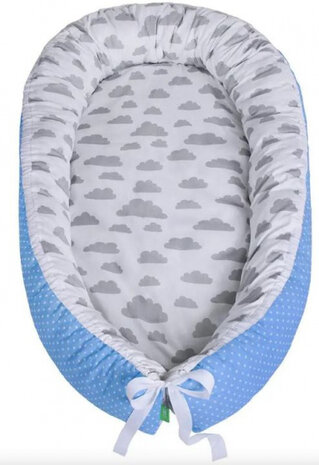 babynest Wolken junior 80 x 45 cm polykatoen blauw/wit