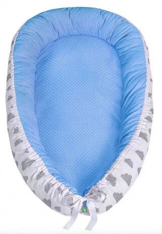 babynest Wolken junior 80 x 45 cm polykatoen blauw/wit