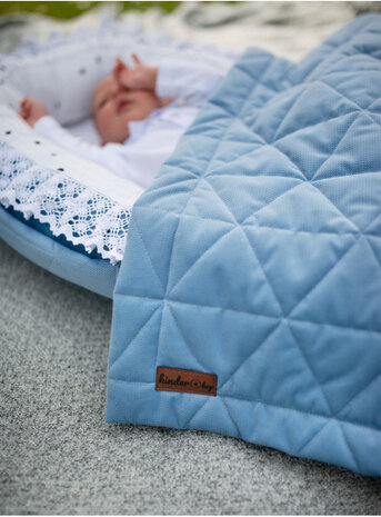 babynest Triangles fluweel/katoen jeansblauw/wit