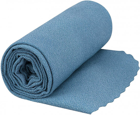 reishanddoek Airlite blauw 45 x 108 cm maat L