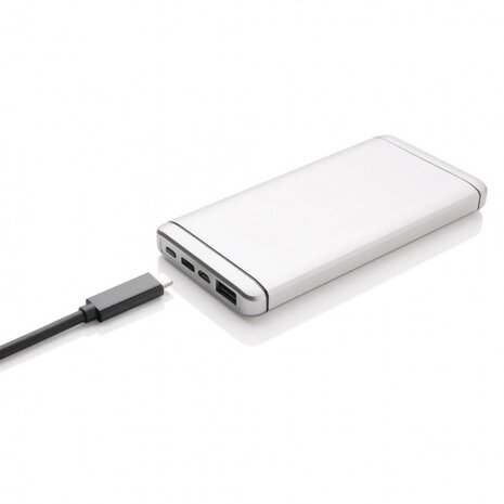 powerbank 14,1 x 6,9 cm aluminium zilver 2-delig