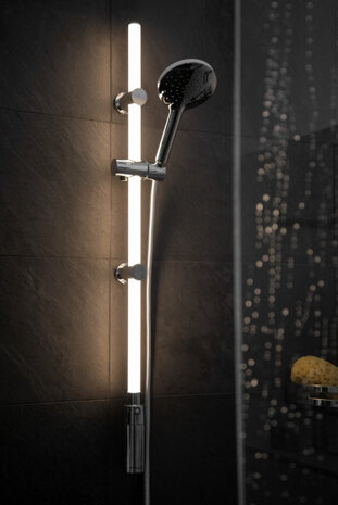 doucheglijstang IP65 led 110 lumen 74 cm wit
