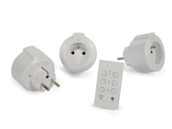 wandstopcontact 5 cm wit 4-delig