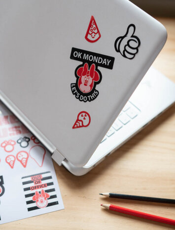 stickers Mickey &amp; Minnie vinyl rood/zwart 50 stuks