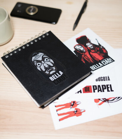 gadgetstickers La Casa De Papel zwart/rood 32 stuks