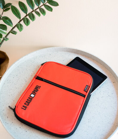 tablethoes La Casa De Papel 22,5 x 29,5 cm rood