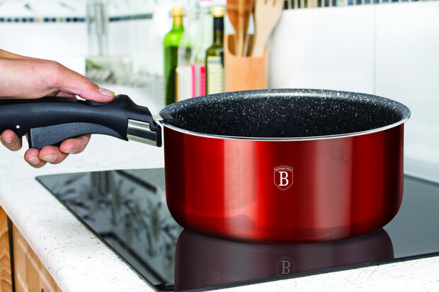 pannenset Metallic Line aluminium rood 12-delig
