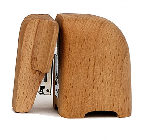 nietmachine Olifant kalf 8,7 x 7 cm hout naturel