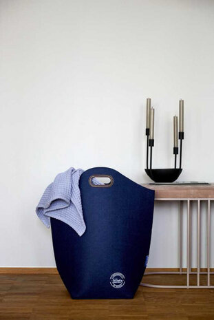 wasmand 42 liter 25 x 45 x 60 cm vilt donkerblauw