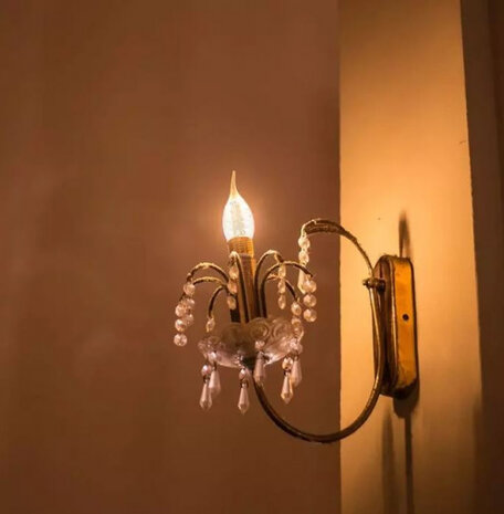 ledlamp VT-1947 Candle E14 4W 2200K 350lm IP20 amber