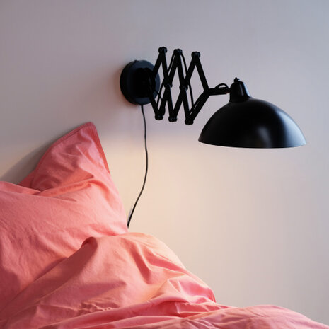 wandlamp Futura 60 x 19,5 cm E14 staal zwart
