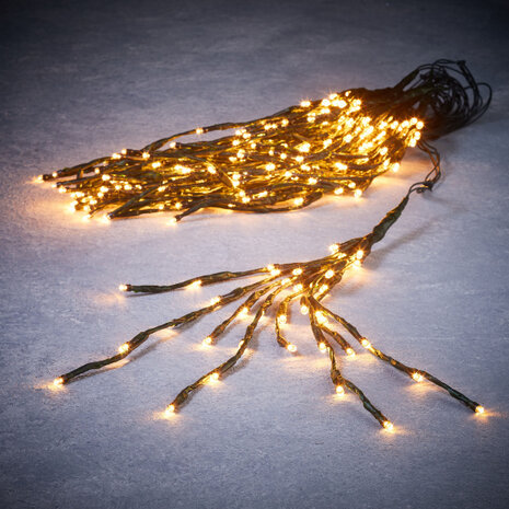 boomverlichting 270 x 40 cm 400 led IP44 warm wit