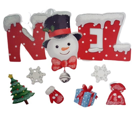 sticker sneeuwpop Noel 28,5 x 34,5 cm rood/wit