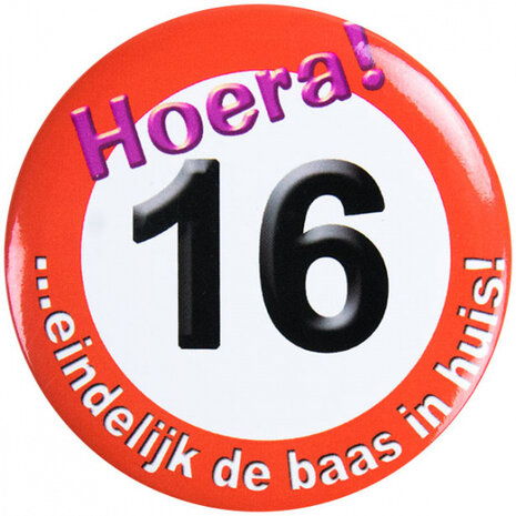 button Hoera! 16 junior 5,5 cm staal rood/wit