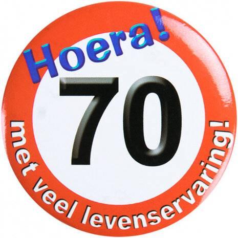 button Hoera! 70 5,5 cm staal rood/wit