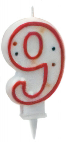 cijferkaars 9 wax 8 cm rood/wit