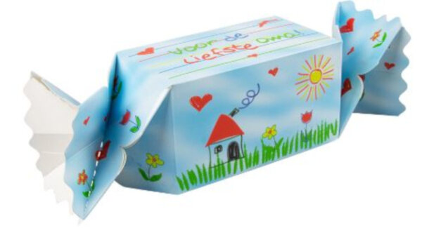 cadeau-en snoepverpakking oma 20 cm karton blauw