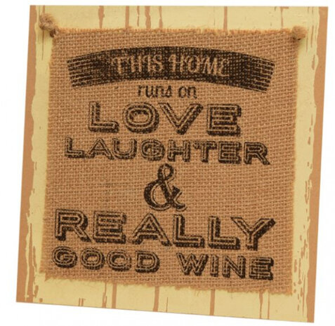 bordje This home runs on love 20 cm hout naturel