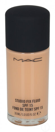 foundation Studio Fix Fluid SPF15 30 ml NC37 naturel