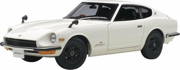 Nissan Fairlady Z432 (PS30) - 1:18 - AUTOart